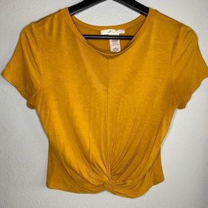 YELLOW RUCHED SHORT SLEEVE CROP TOP